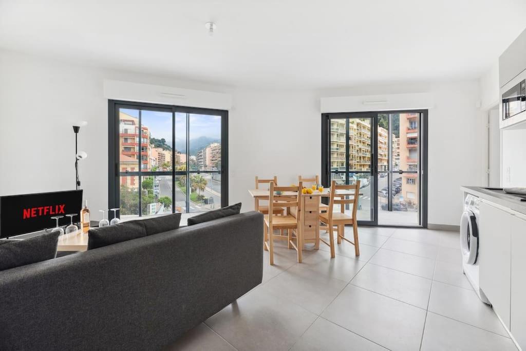 Le Cap Riviera - Centre- Parking Prive - Climatisation * Menton